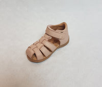 Bisgaard Sandalen - Schritt für Schritt